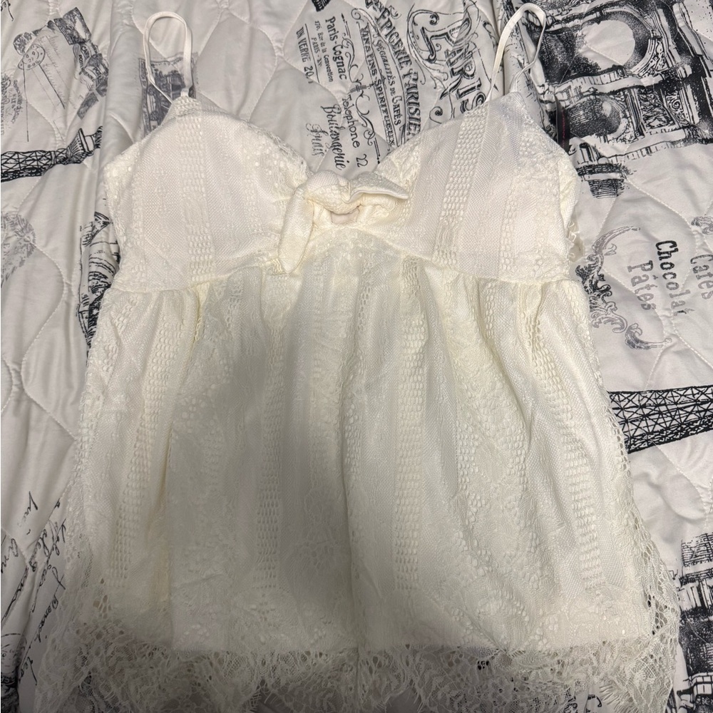 No Boundaries White Lace Top